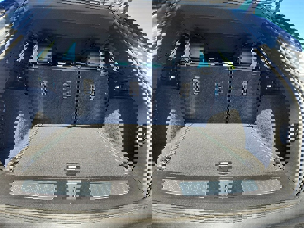 Certified 2025 Cadillac XT5 Premium Luxury image 21