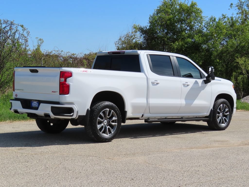 Used 2024 Chevrolet Silverado 1500 RST w/ Convenience Package II AWD/4WD image 3