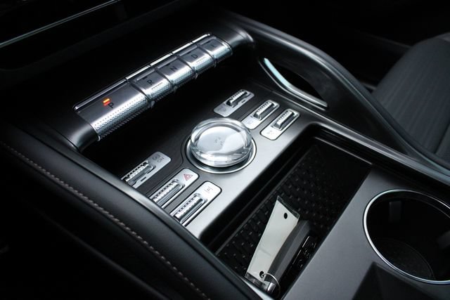 New 2026 Lincoln Nautilus Reserve w/ Jet Appearance Package AWD/4WD image 19