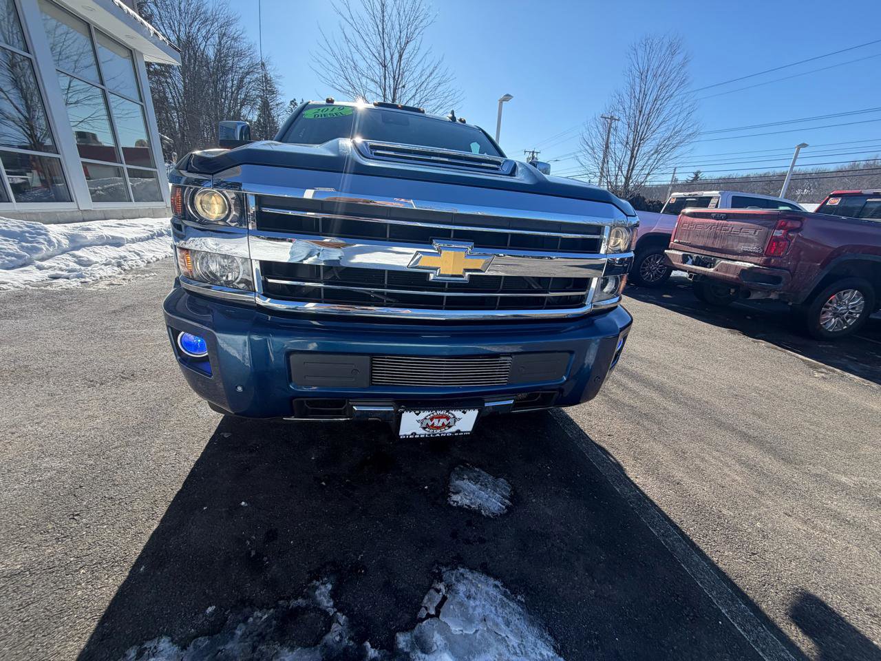 Used 2019 Chevrolet Silverado 2500 High Country w/ Duramax Plus Package AWD/4WD image 3