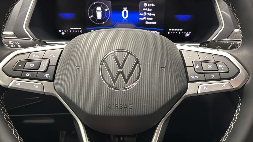 Used 2024 Volkswagen Tiguan S image 23