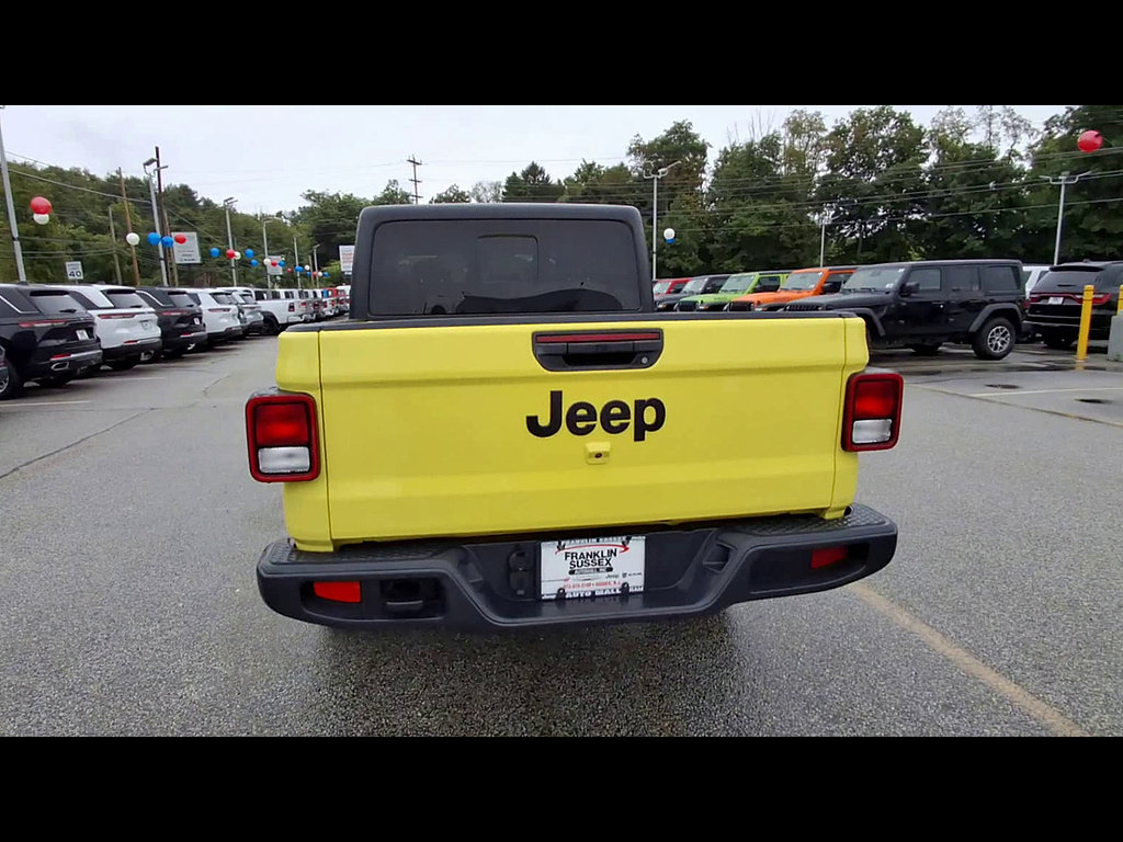Used 2024 Jeep Gladiator Sport AWD/4WD image 36