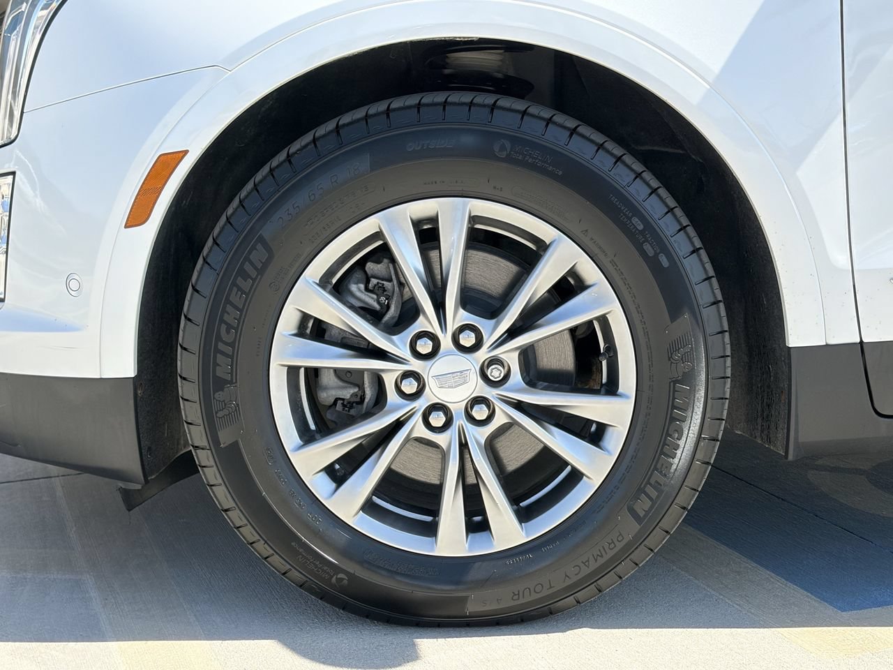 Certified 2023 Cadillac XT5 Premium Luxury w/ Technology Package AWD/4WD image 10