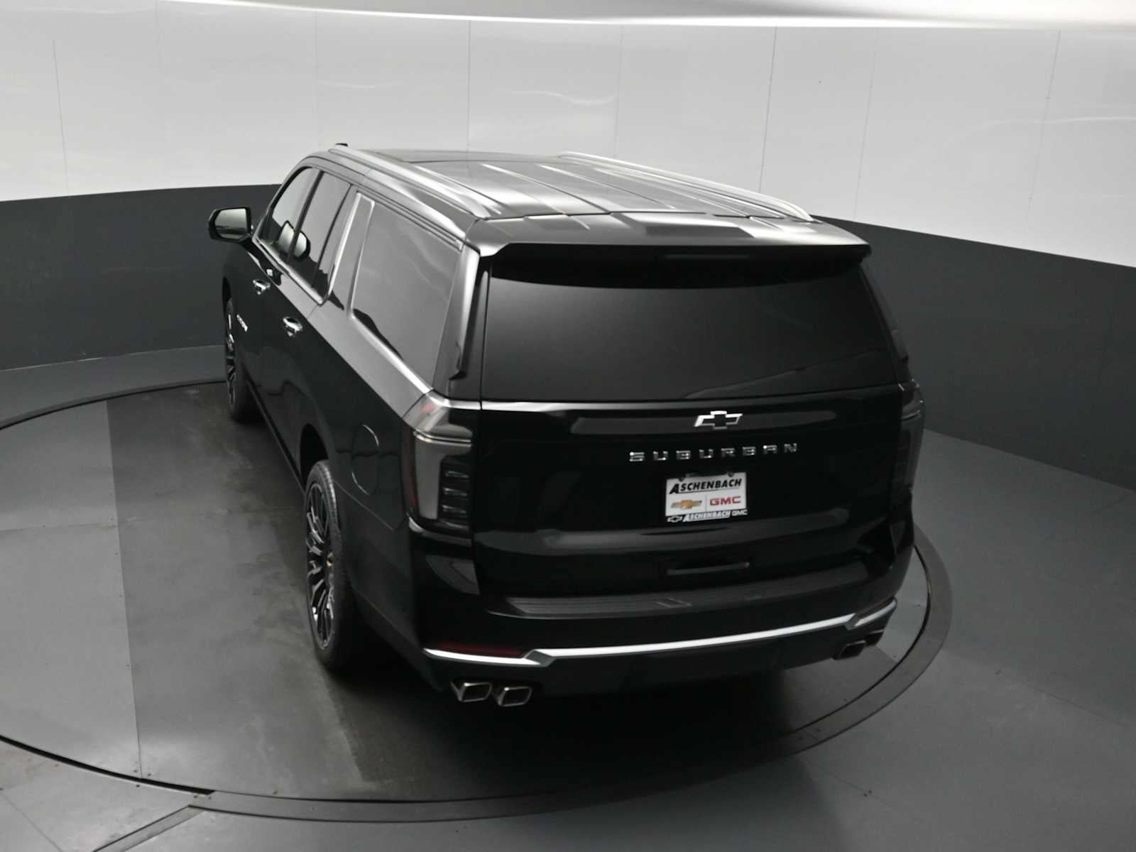 New 2026 Chevrolet Suburban High Country AWD/4WD image 16