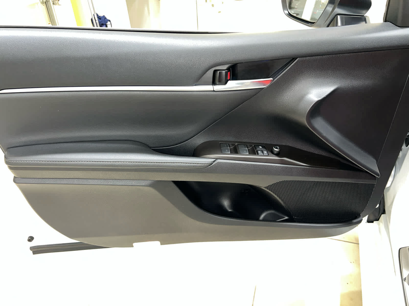 Used 2023 Toyota Camry XLE w/ Protection Package (Q2) (TMS) FWD image 14