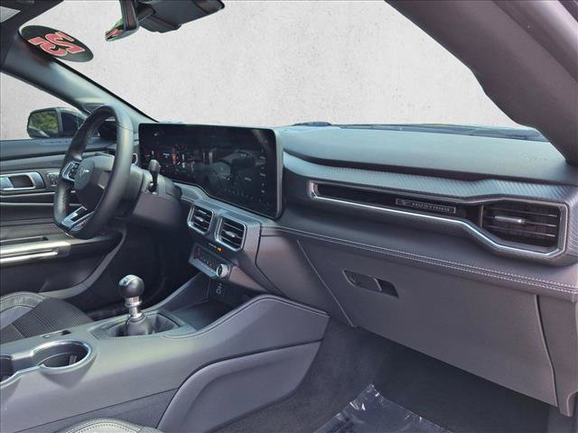 Used 2025 Ford Mustang GT Premium RWD image 19