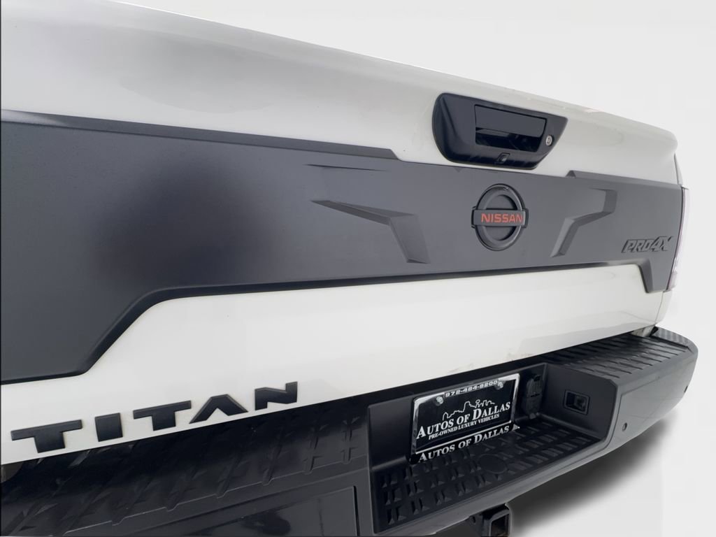 Used 2021 Nissan Titan PRO-4X image 14