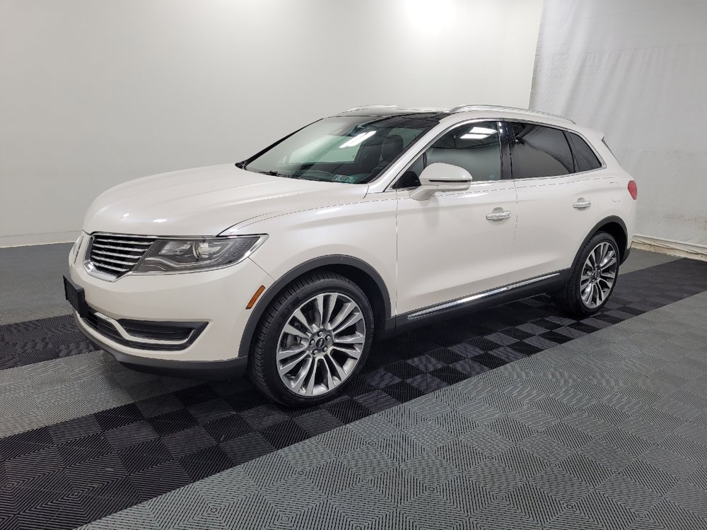 Used 2016 Lincoln MKX Reserve AWD/4WD image 2
