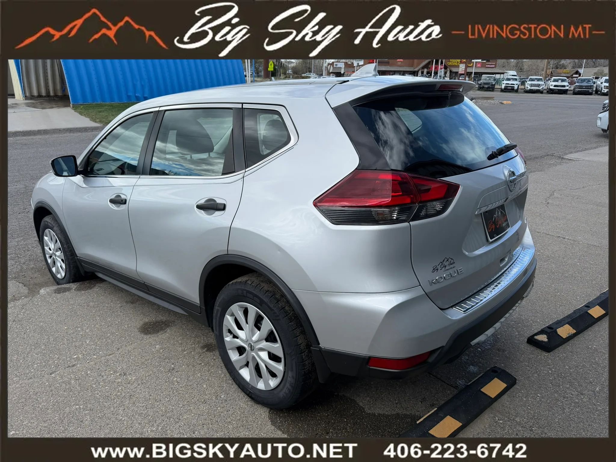 Used 2019 Nissan Rogue S AWD/4WD image 5