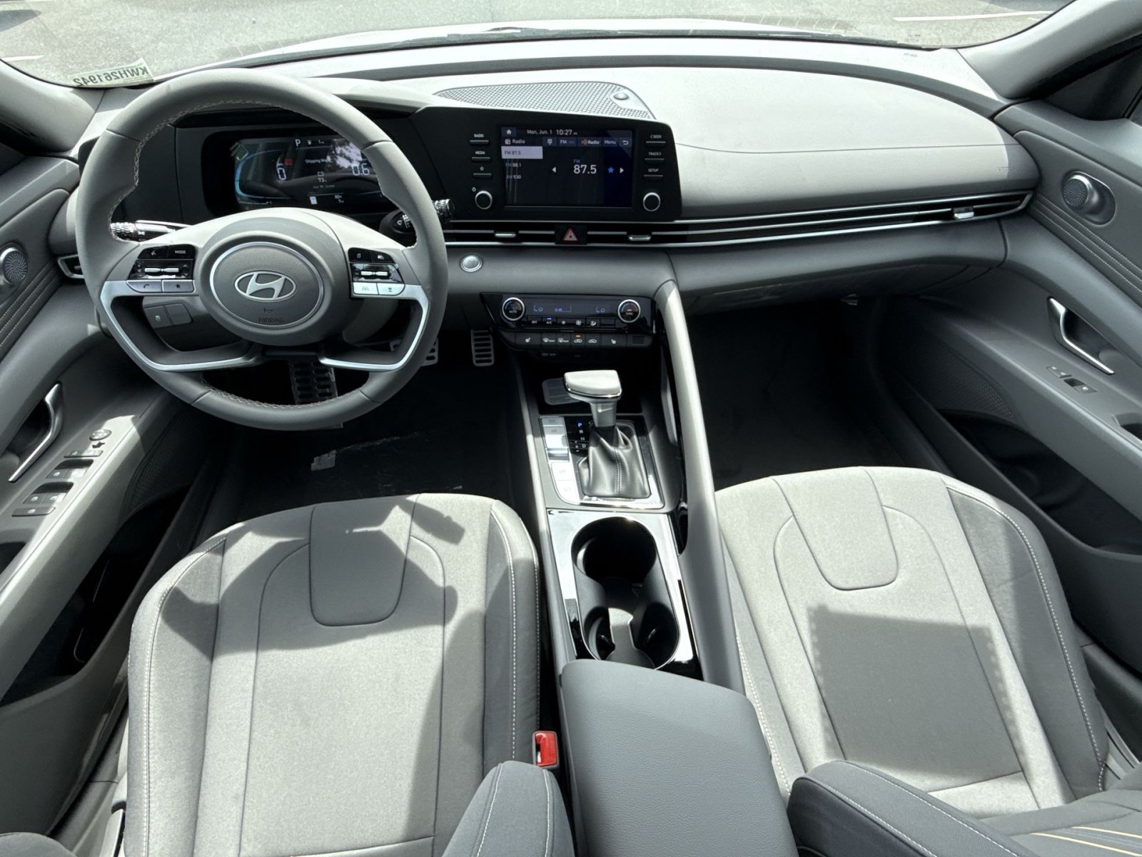 New 2026 Hyundai Elantra SEL Sport Premium FWD image 23