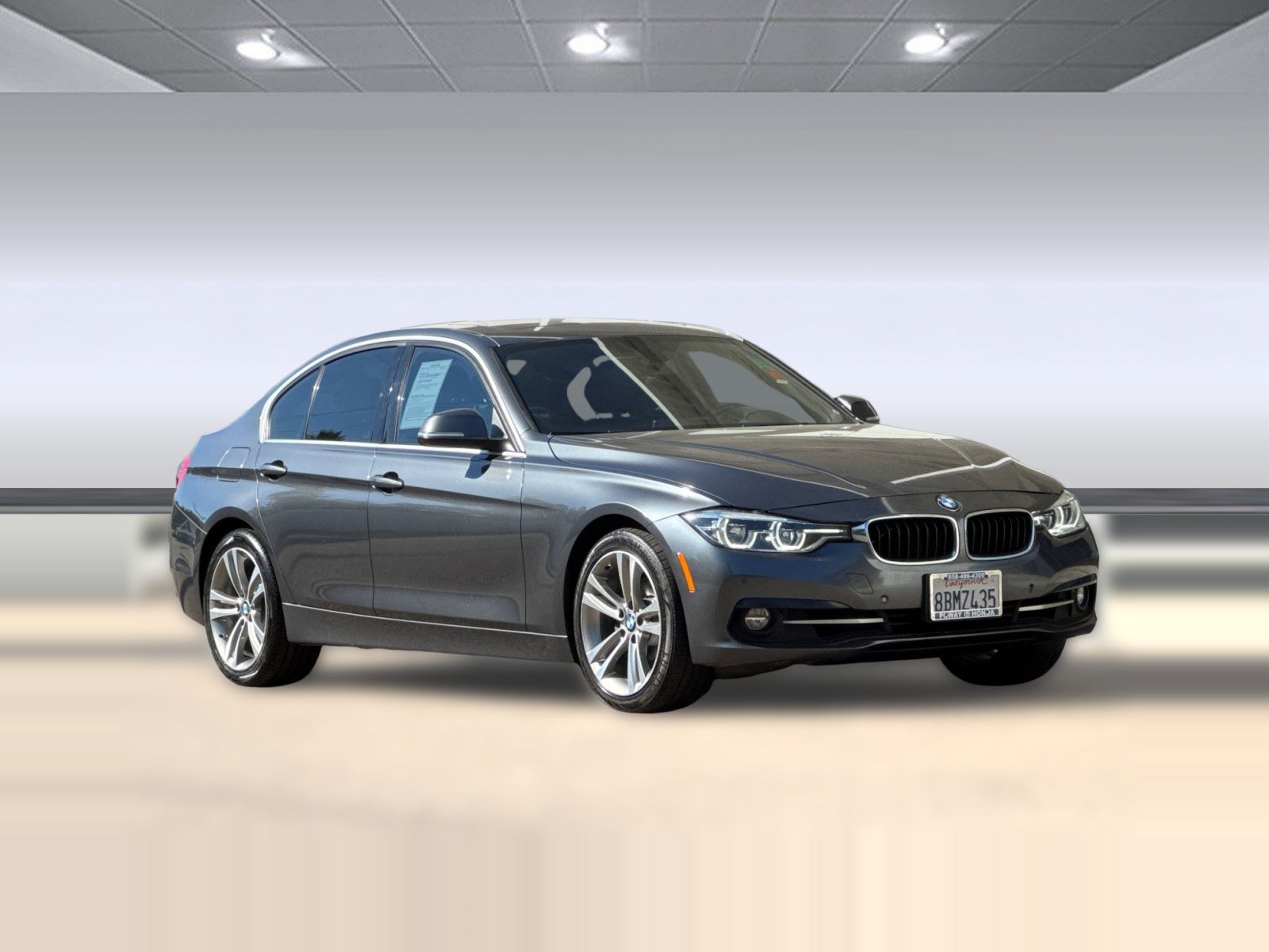 Used 2018 BMW 330i Sedan RWD image 7