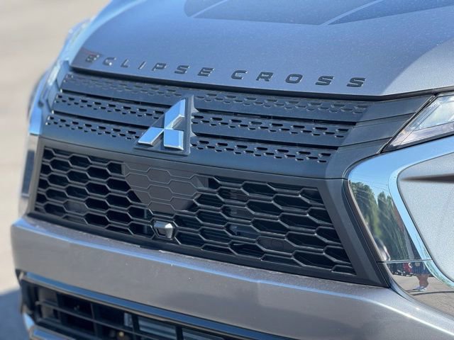 New 2025 Mitsubishi Eclipse Cross AWD image 3