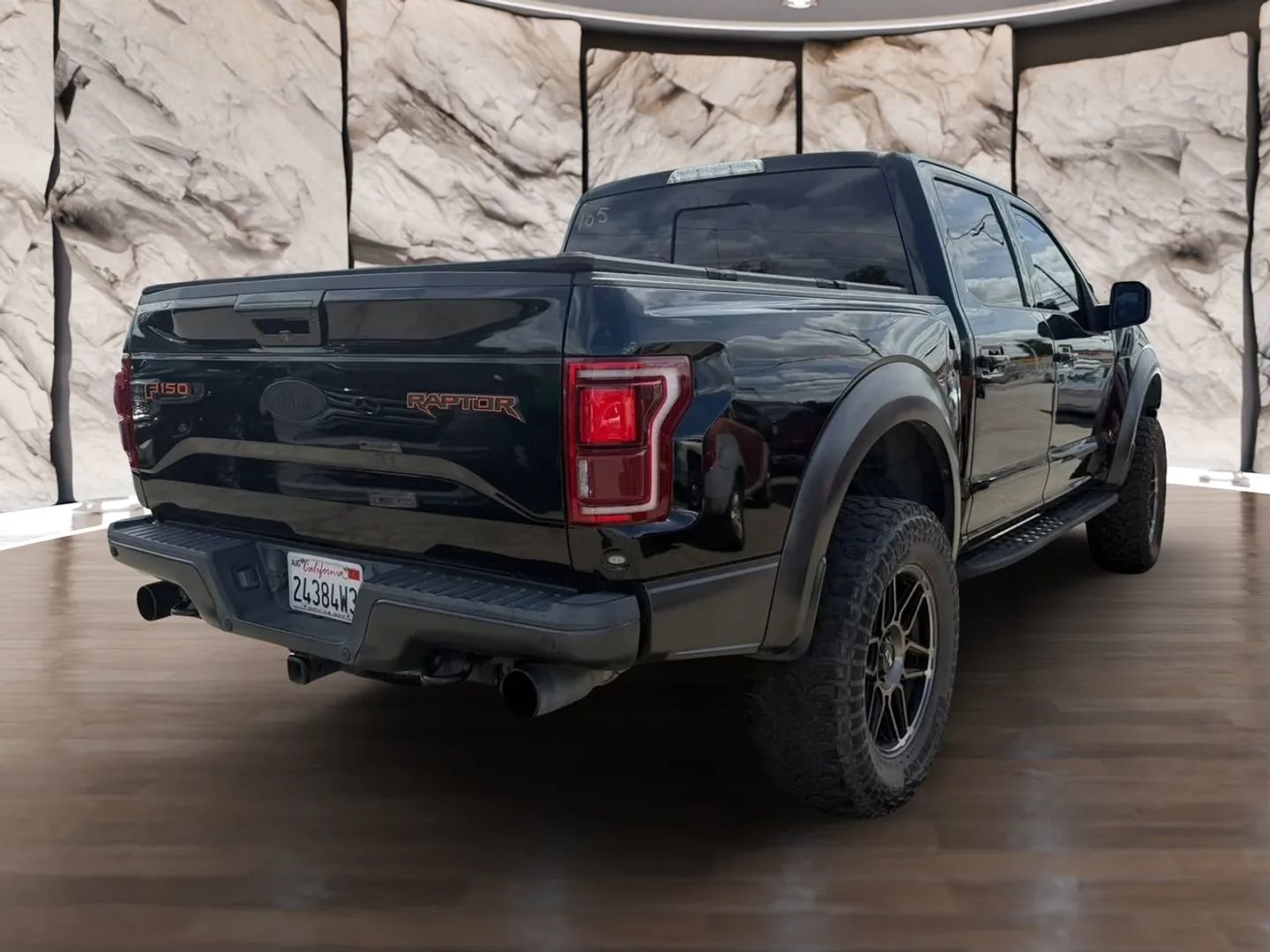 Used 2017 Ford F150 Raptor w/ Equipment Group 802A Luxury AWD/4WD image 6