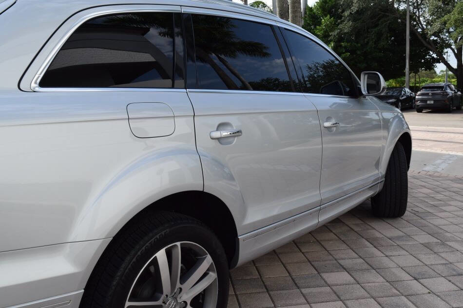 Used 2013 Audi Q7 TDI Premium Plus AWD/4WD image 24