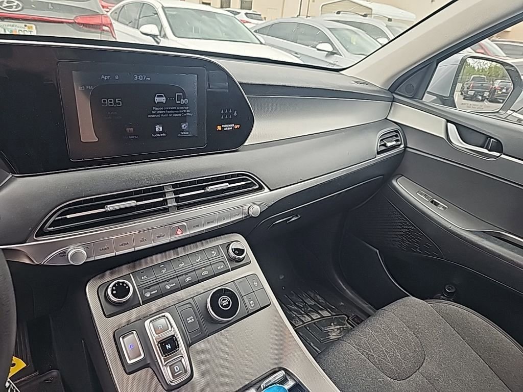 Used 2020 Hyundai Palisade SE image 2