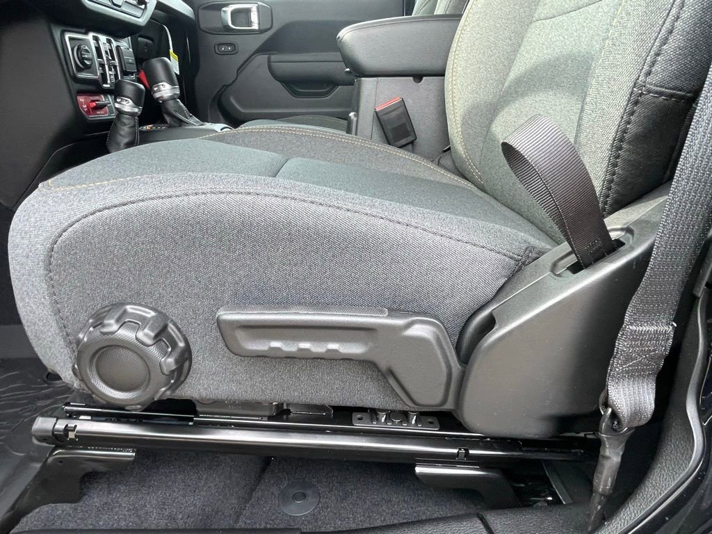 New 2025 Jeep Wrangler Willys image 23