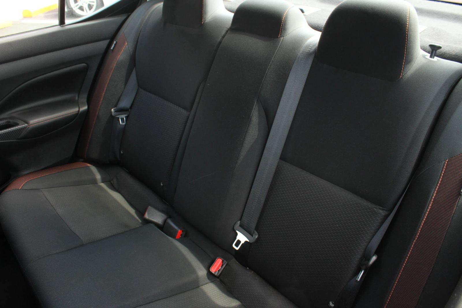 Used 2020 Nissan Versa SR FWD image 16
