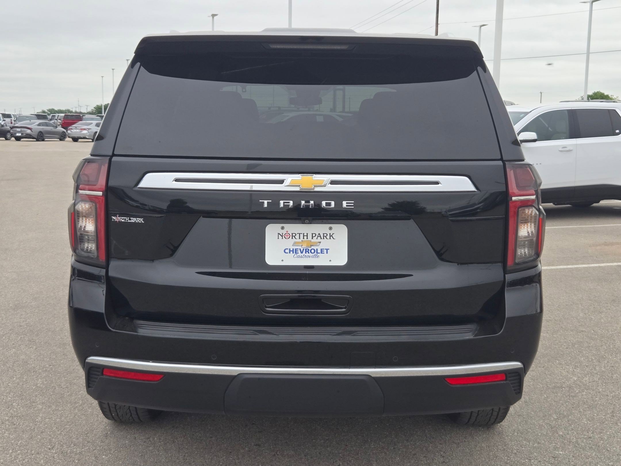 Used 2024 Chevrolet Tahoe LS w/ Driver Alert Package AWD/4WD image 4