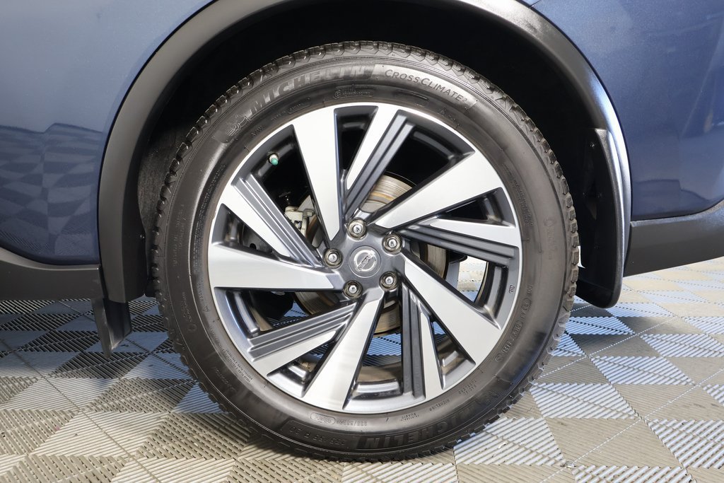 Used 2017 Nissan Murano Platinum w/ Platinum Technology Package FWD image 15