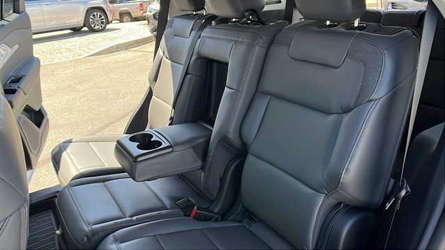 New 2026 Ford Explorer Active w/ Active Comfort Package RWD image 19