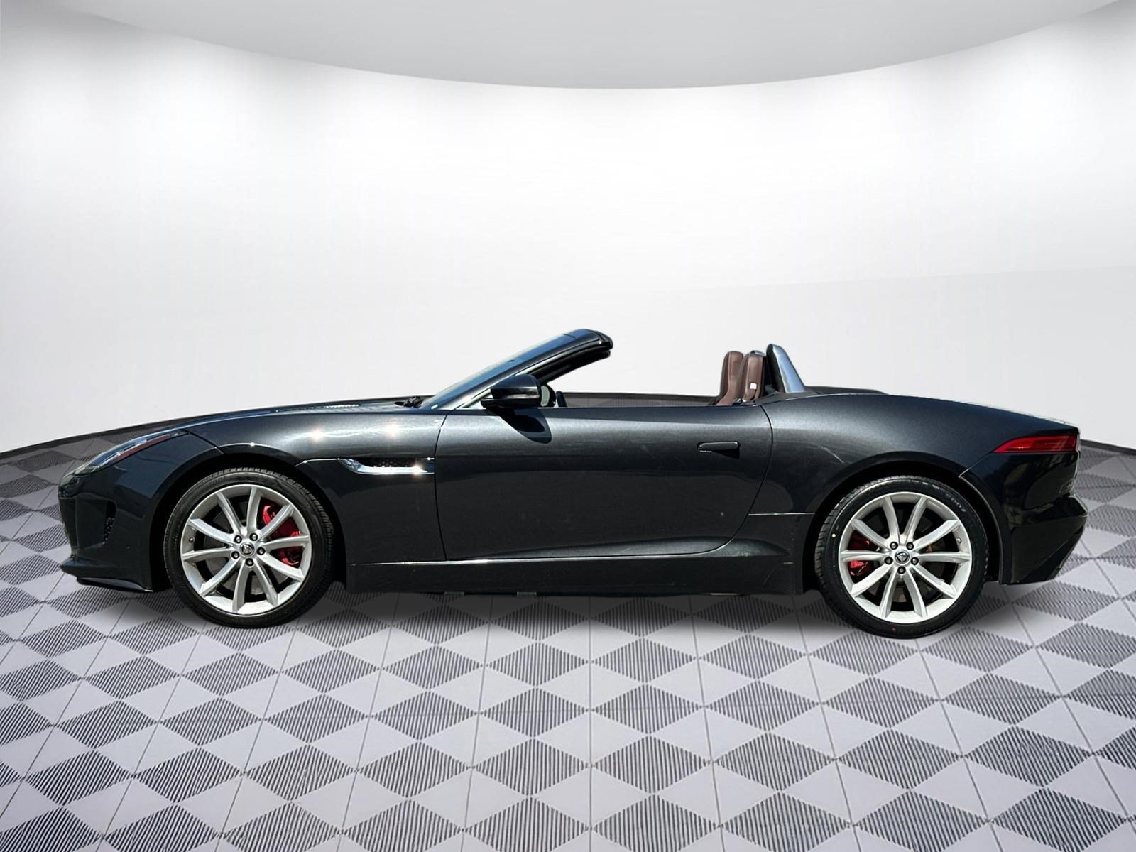 Used 2014 Jaguar F-TYPE S RWD image 2