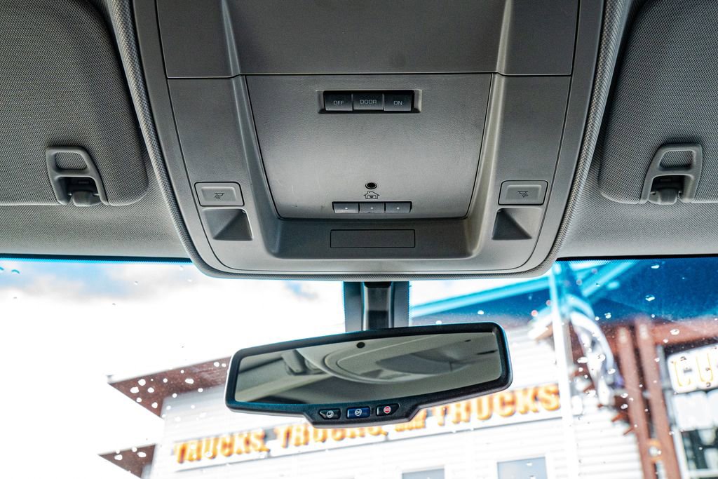 Used 2017 GMC Sierra 2500 SLE image 16