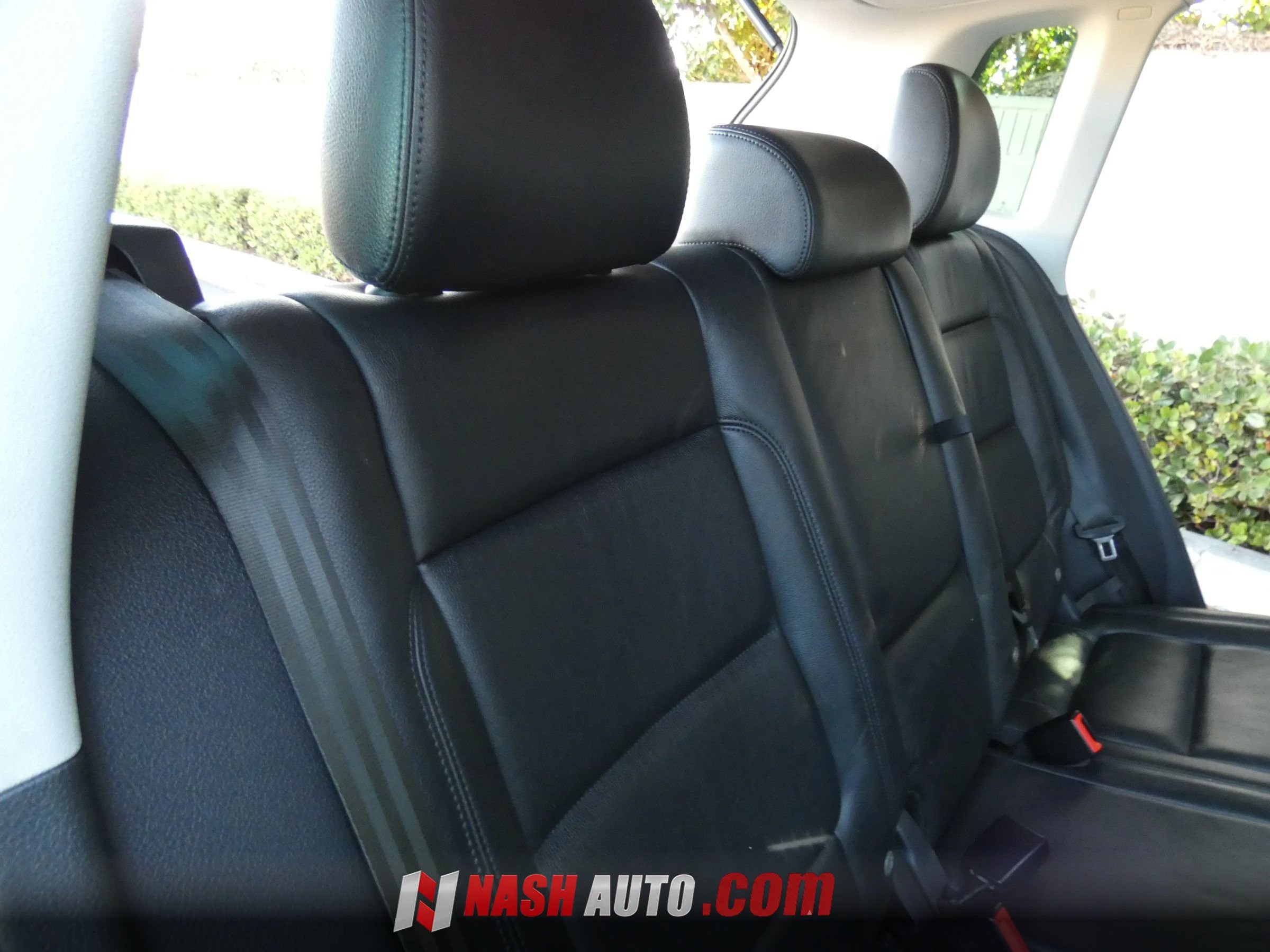 Used 2017 Volkswagen Tiguan SEL FWD image 39