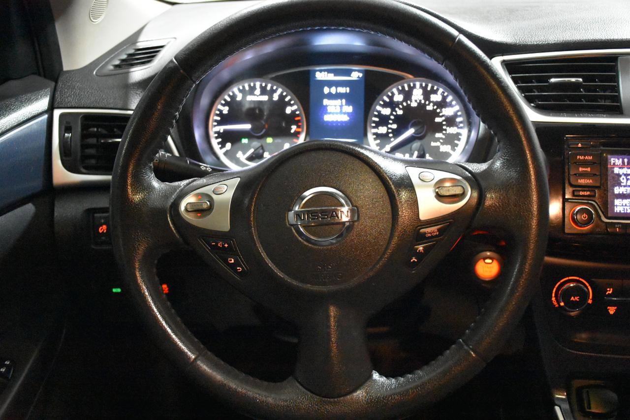 Used 2017 Nissan Sentra SR image 40
