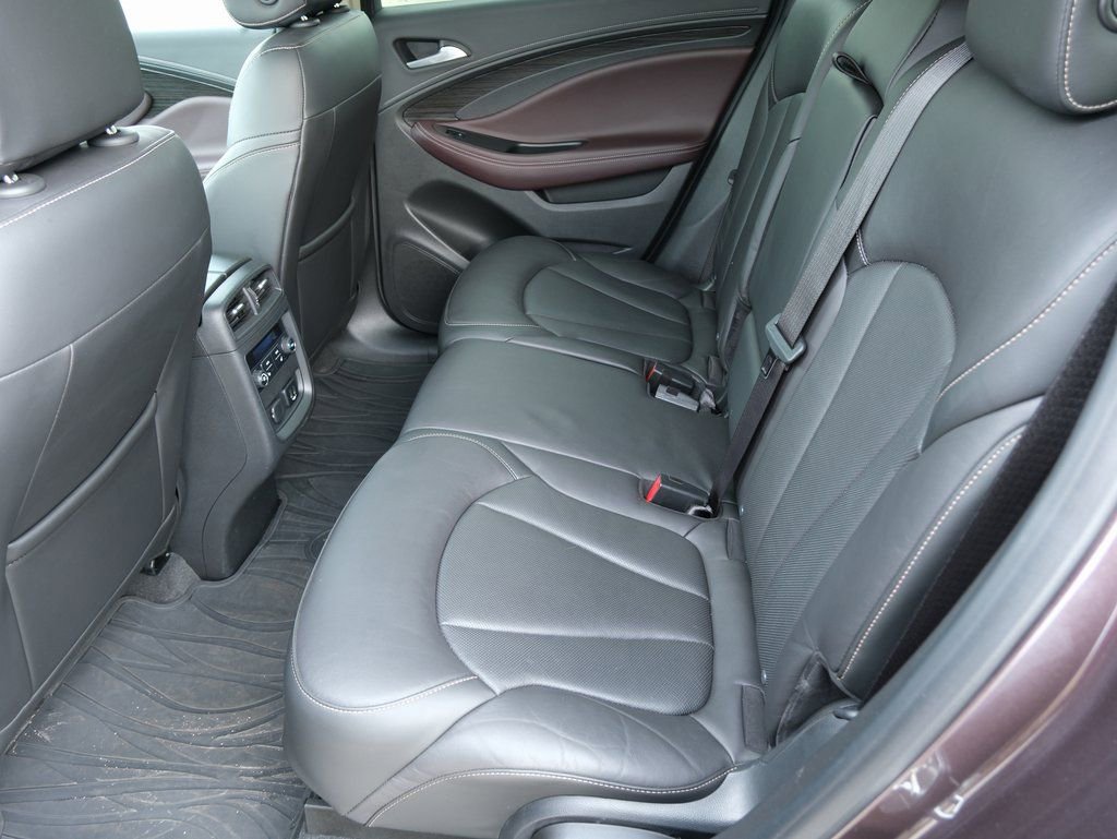 Used 2017 Buick Envision Essence FWD image 28