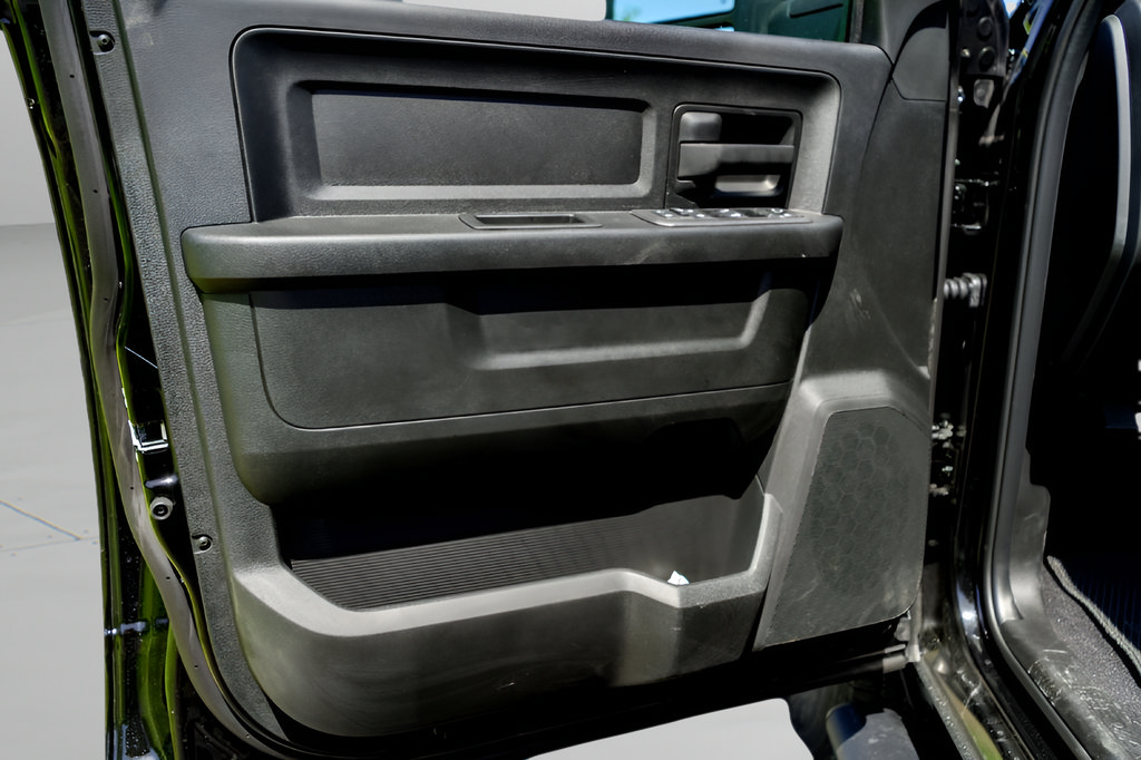 New 2026 RAM 3500 Tradesman AWD/4WD image 20