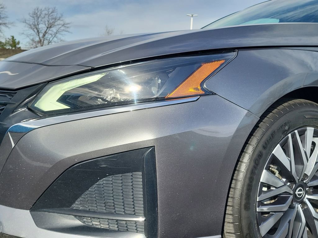 Used 2023 Nissan Altima 2.5 SV image 8