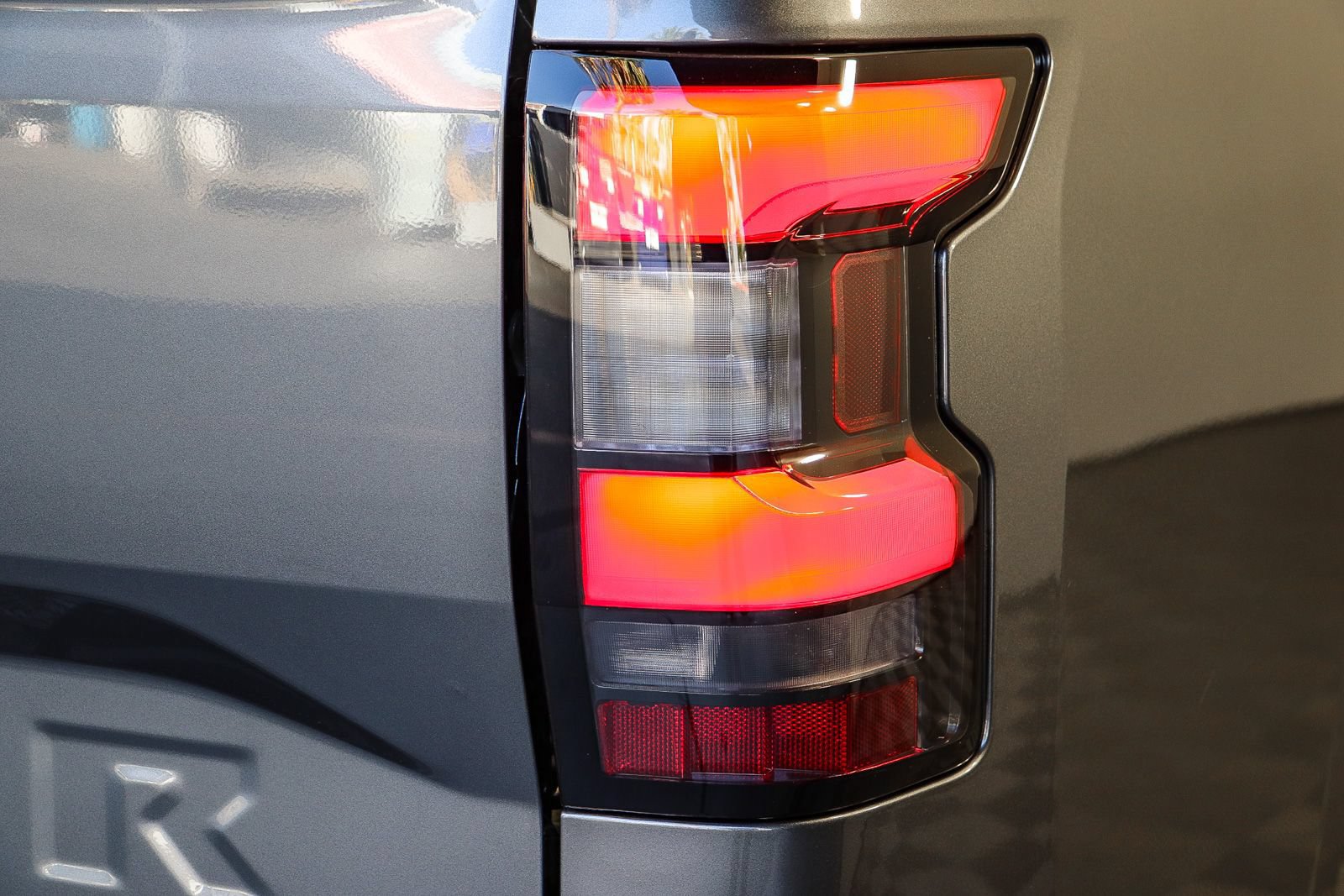 New 2026 Nissan Frontier SV w/ Tow Package RWD image 9