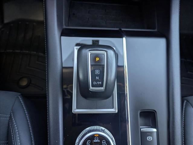 Used 2023 Mitsubishi Outlander SE image 12
