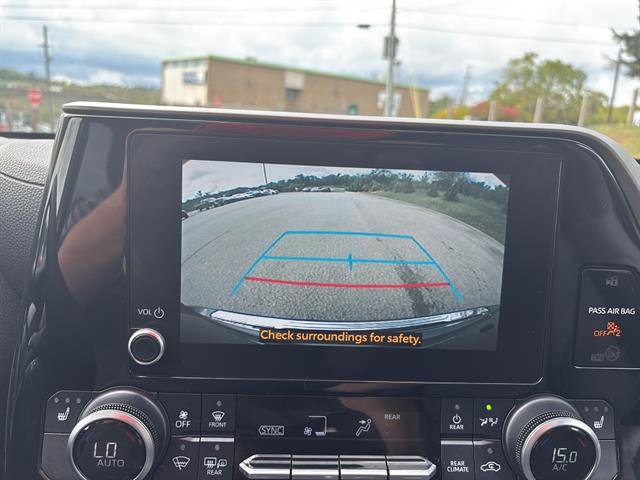 Used 2024 Toyota Highlander Limited image 23