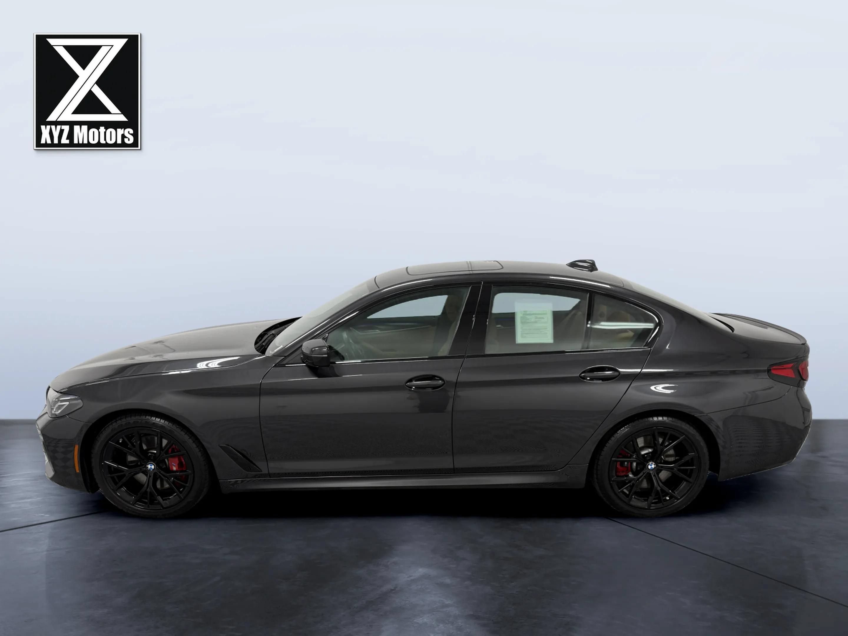 Used 2023 BMW 530i xDrive w/ M Sport Package AWD/4WD image 3