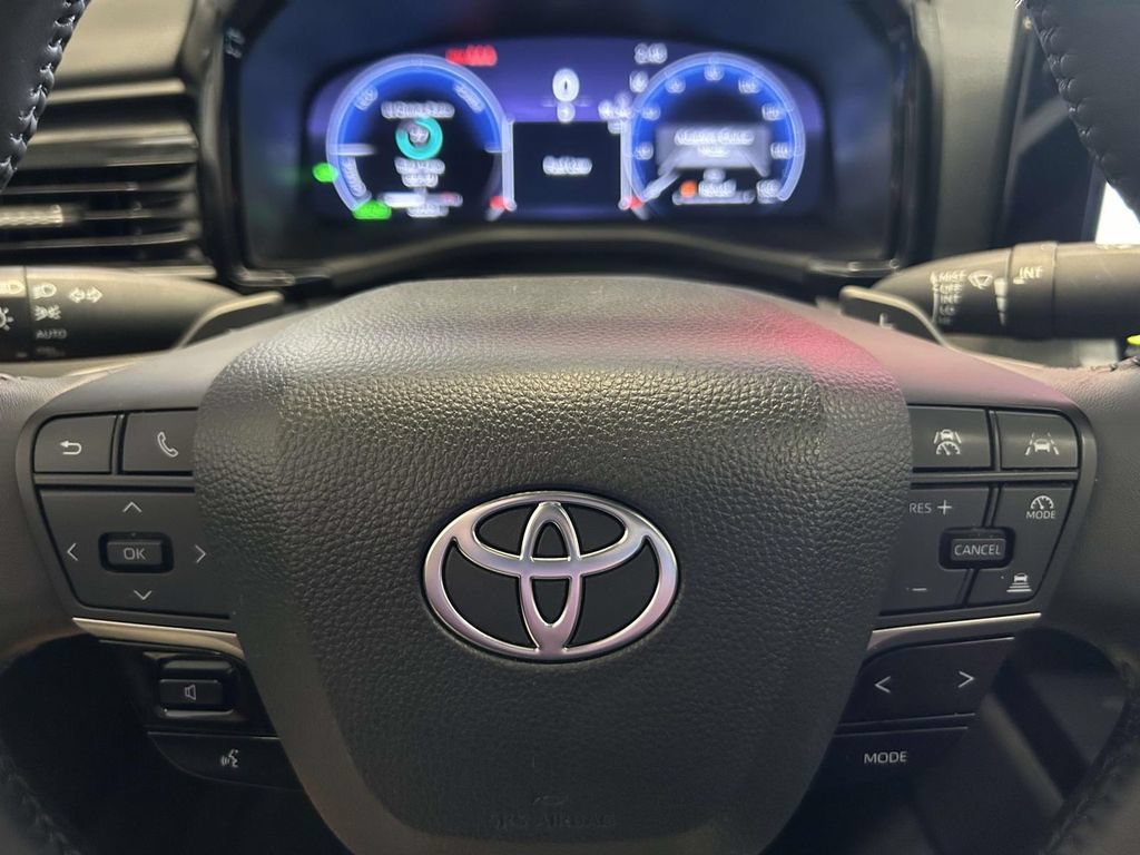 Certified 2025 Toyota Camry XSE FWD image 29