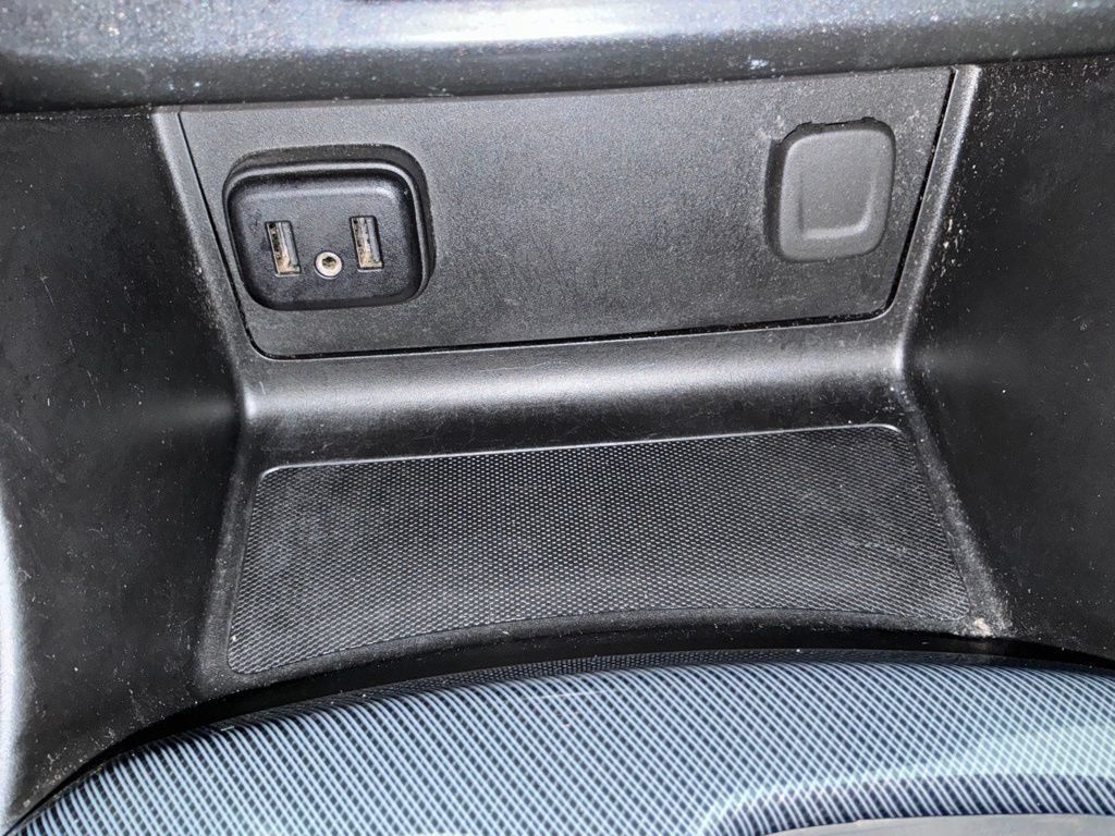 Used 2021 Chevrolet Colorado Z71 AWD/4WD image 18