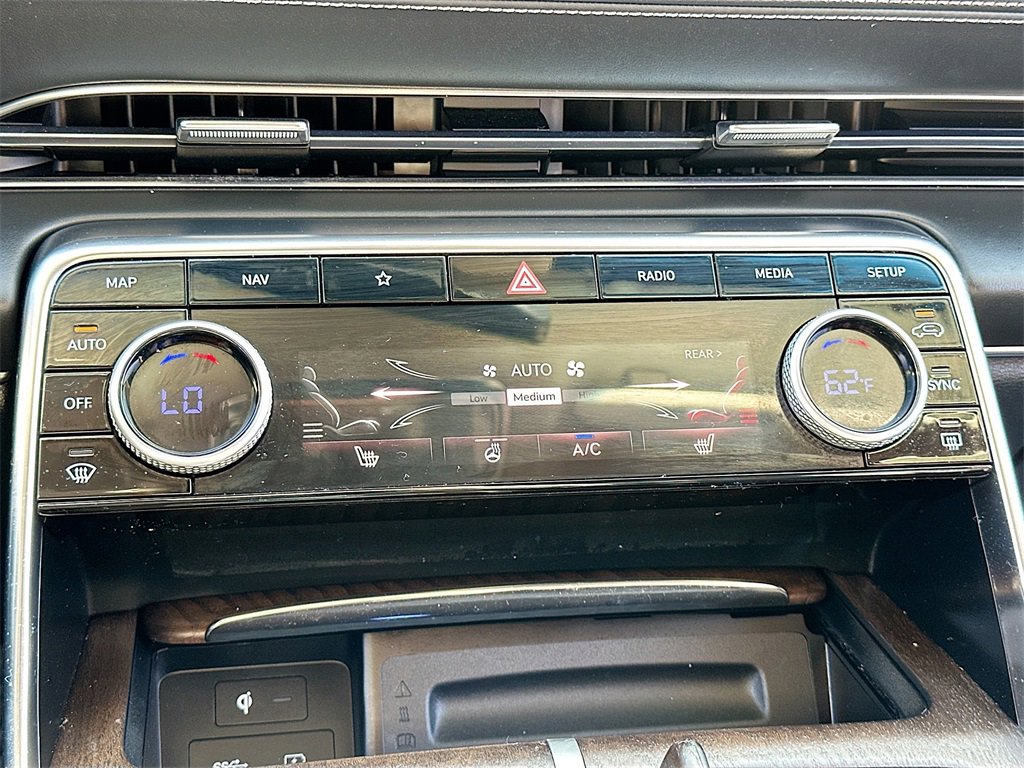 Used 2023 Genesis GV80 2.5T image 16