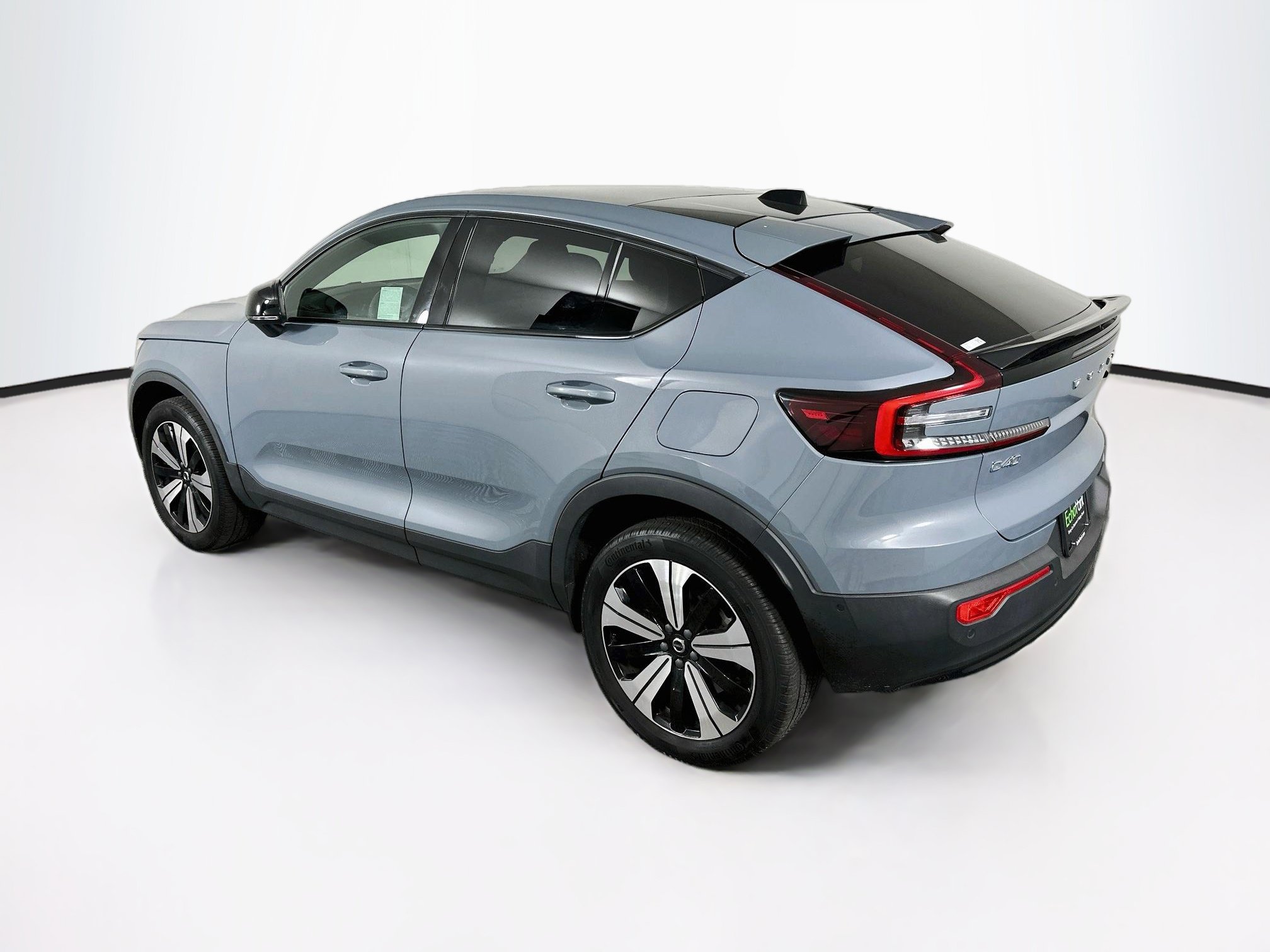 Used 2023 Volvo C40 P8 Recharge Plus AWD/4WD image 5