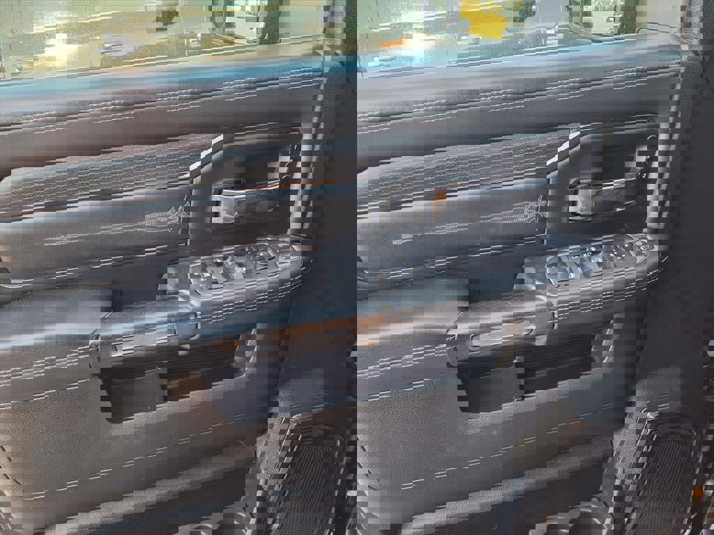 Used 2024 RAM 3500 Limited image 23