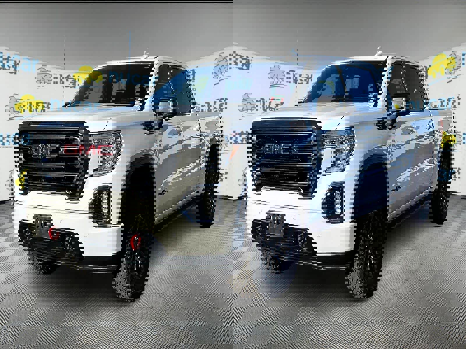 Used 2020 GMC Sierra 1500 AT4 w/ AT4 Premium Package image 3