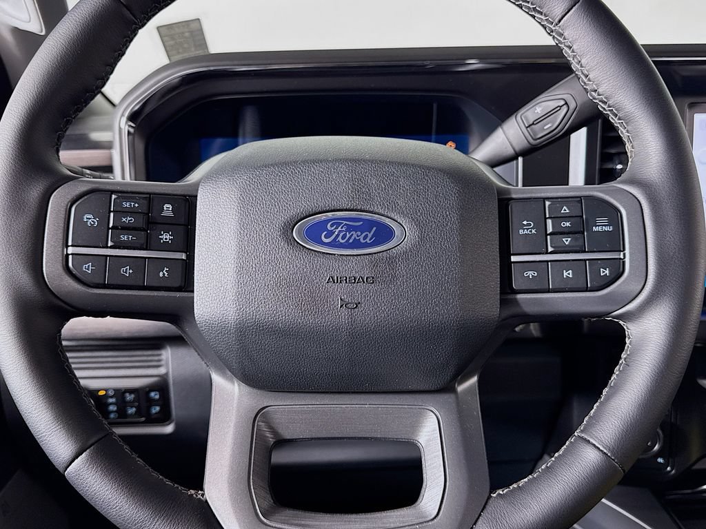 Used 2026 Ford F350 Lariat w/ Black Appearance Package AWD/4WD image 47