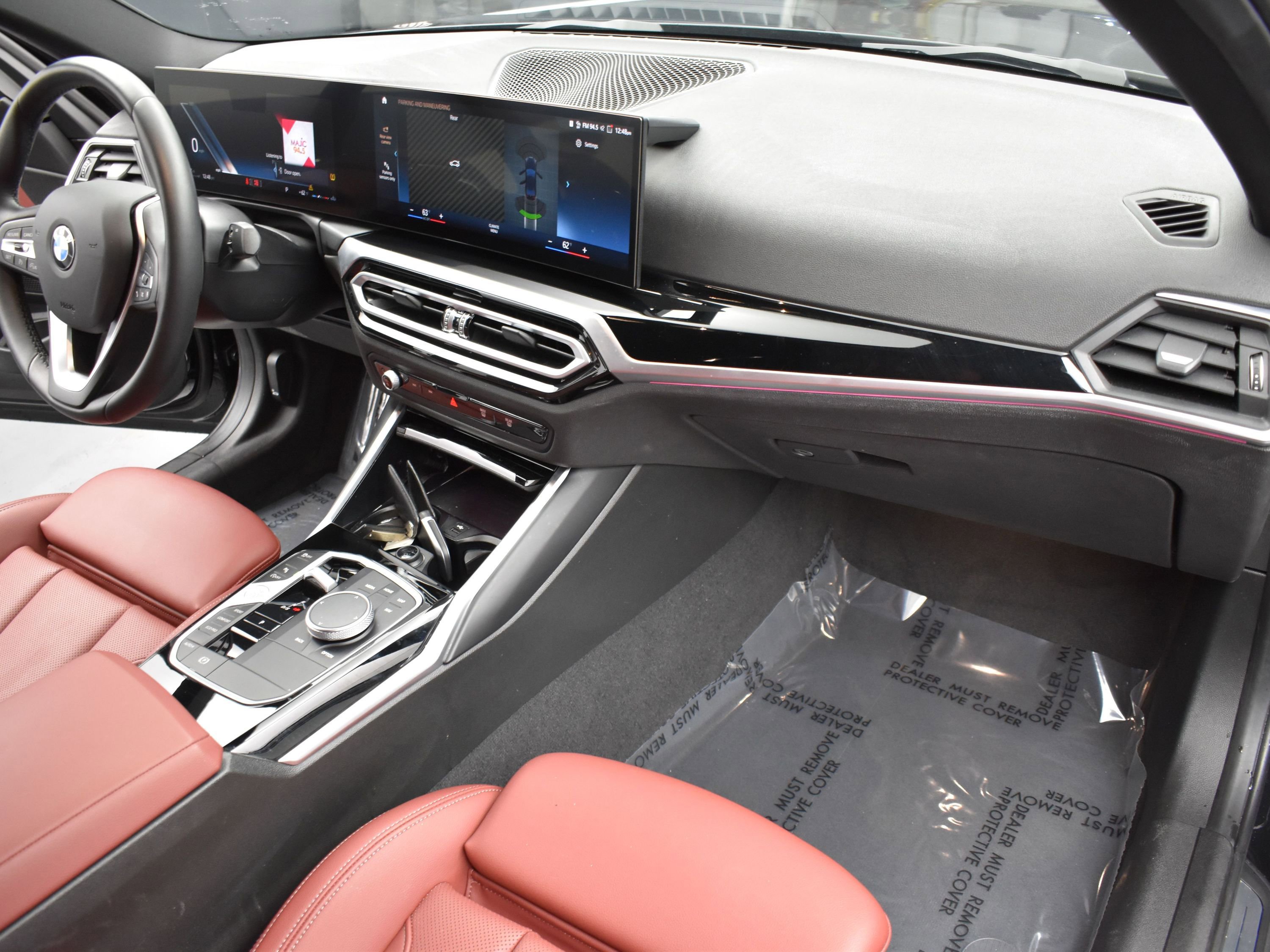 Used 2024 BMW 330i Sedan w/ Convenience Package image 8