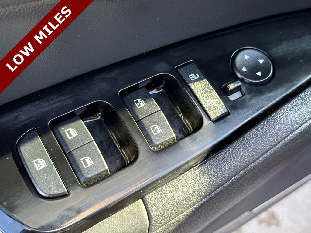 Used 2025 Kia Sportage X-Line w/ Premium Package image 20