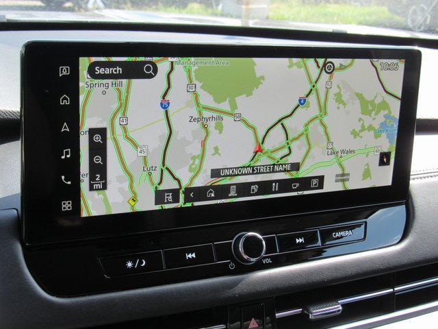 New 2025 Mitsubishi Outlander SE image 16