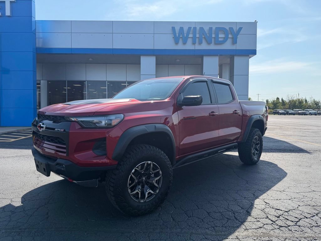 Used 2024 Chevrolet Colorado ZR2 w/ ZR2 Convenience Package III AWD/4WD image 1