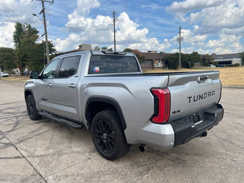 Used 2024 Toyota Tundra Limited AWD/4WD image 11