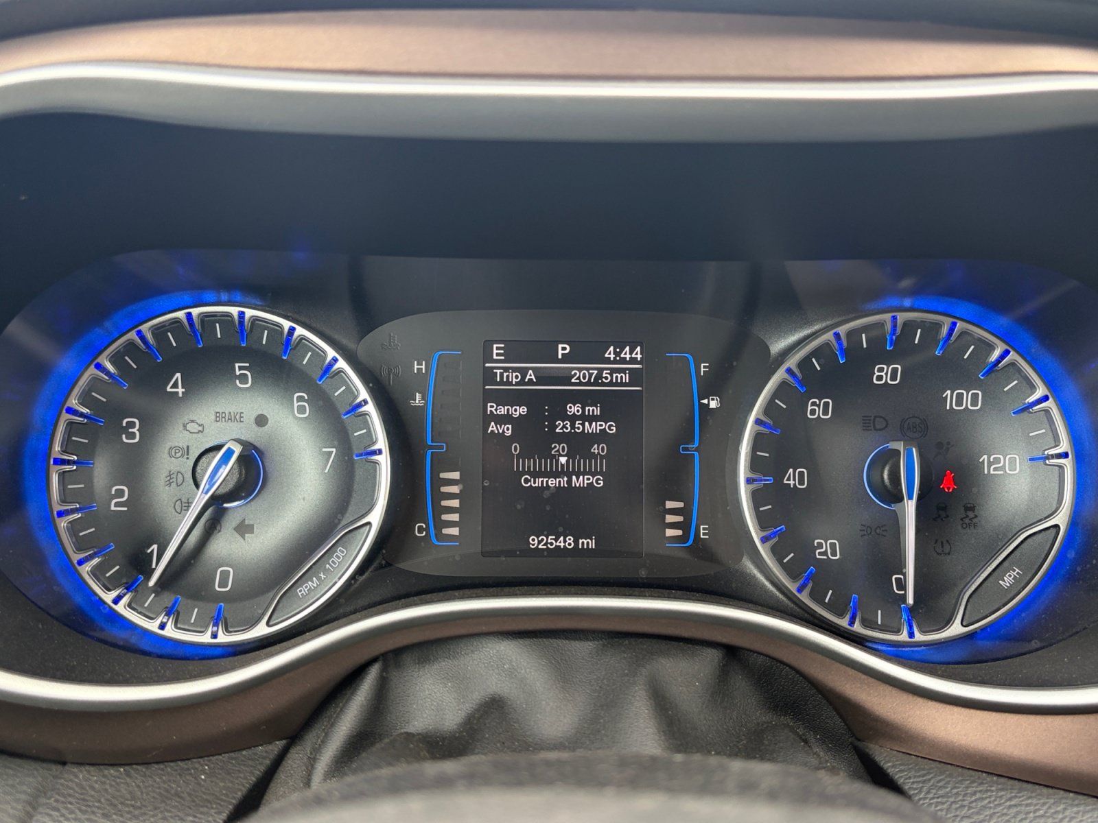 Used 2017 Chrysler Pacifica Touring FWD image 22