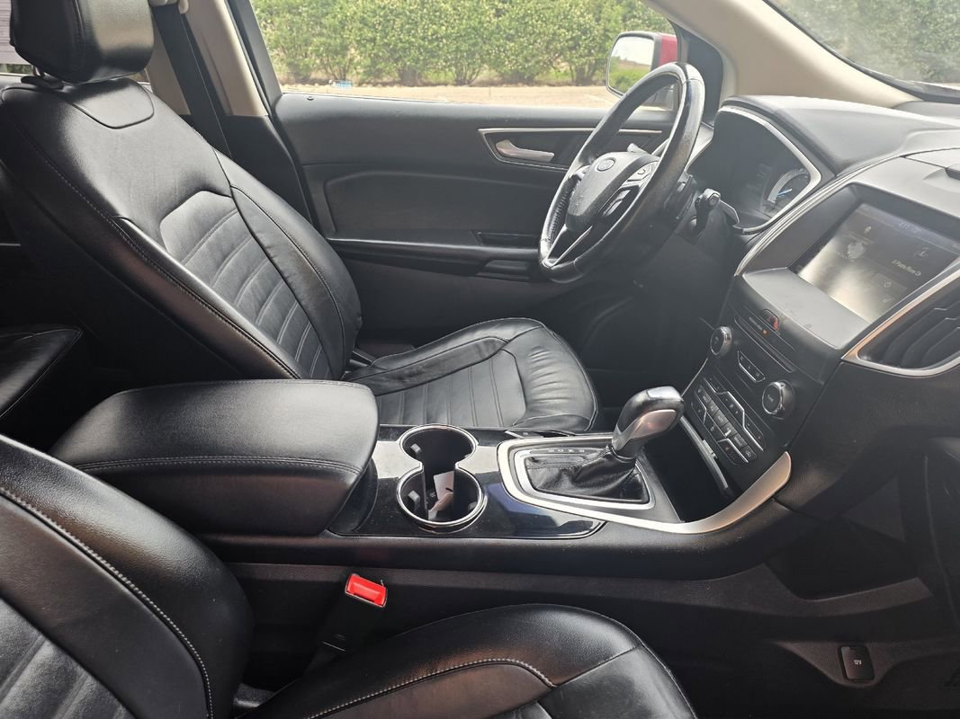 Used 2015 Ford Edge SEL w/ Equipment Group 201A FWD image 27