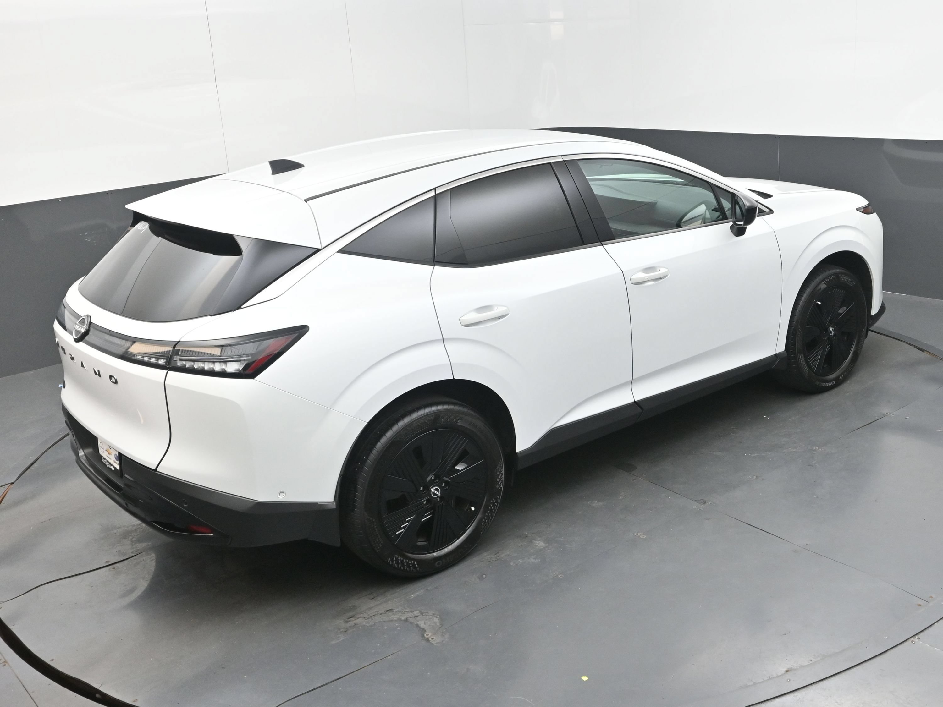 Used 2025 Nissan Murano SV FWD image 26